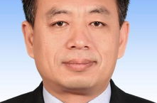 杨秀理,从农业科学到州党委书记的蜕变之路