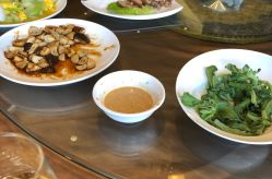 陬市美食团购810人套餐,810人共享超值团购盛宴